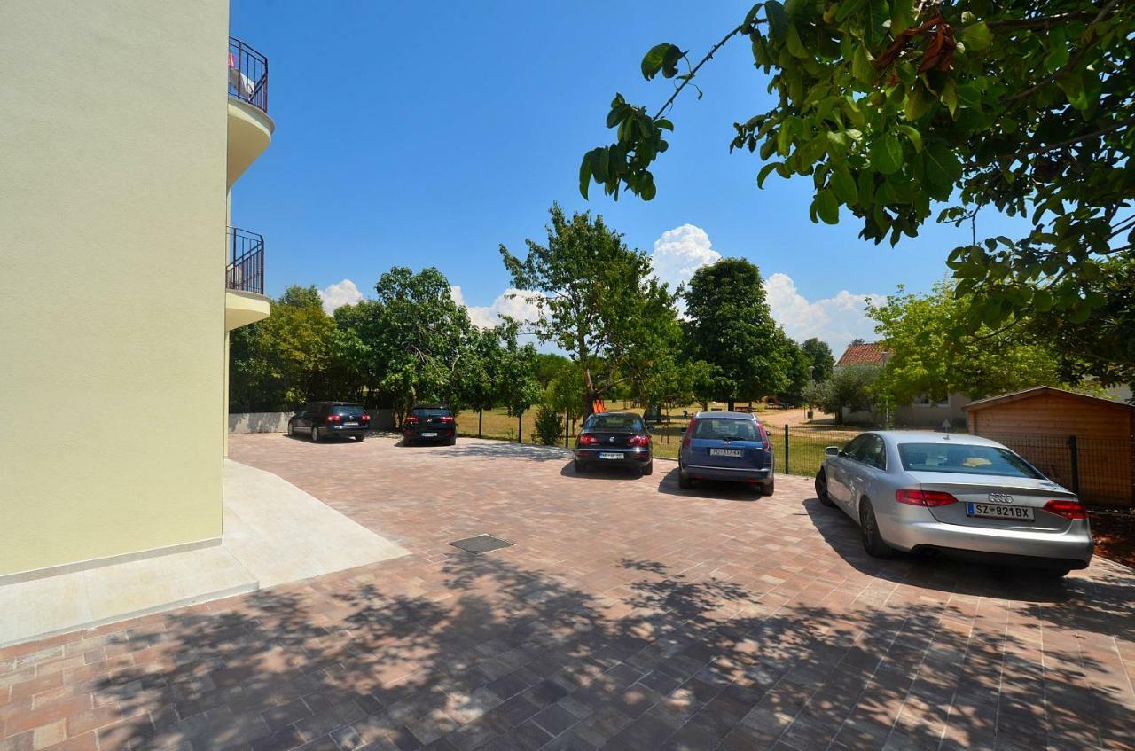 Stella Apartments Novigrad Istria Εξωτερικό φωτογραφία